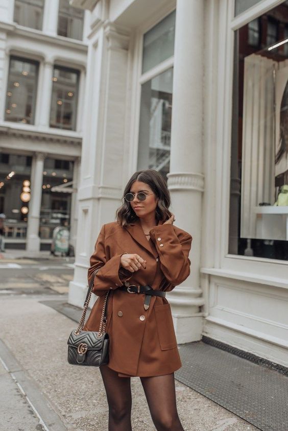 Stílusiskola: outfit ötletek oversize blézerekkel - DIVAT&STÍLUS - Stílusiskola - blézer, divat, outfit, oversize blézer, őszi divat, stílus, 