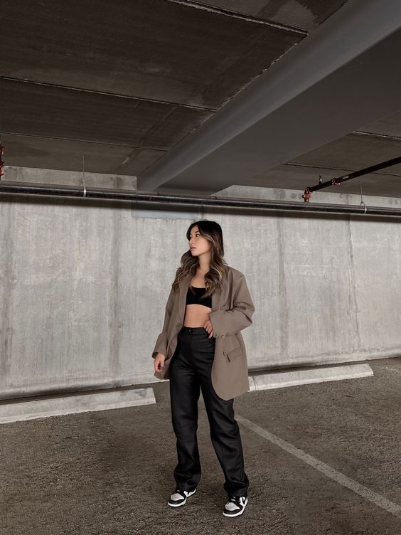 Stílusiskola: outfit ötletek oversize blézerekkel - DIVAT&STÍLUS - Stílusiskola - blézer, divat, outfit, oversize blézer, őszi divat, stílus, 