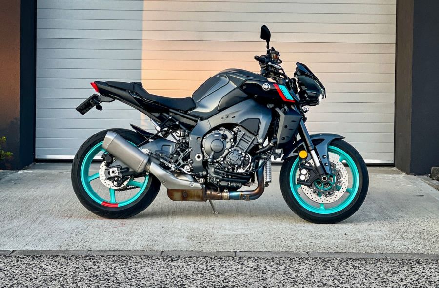 Érdemes nekivetkőzni - Yamaha MT-10 - STYLENEWS - Mobility - 2022 yamaha MT-10 teszt, MT 10, MT 10 teszt, mt-10 yamaha, Yamaha mt 10, yamaha teszt, 
