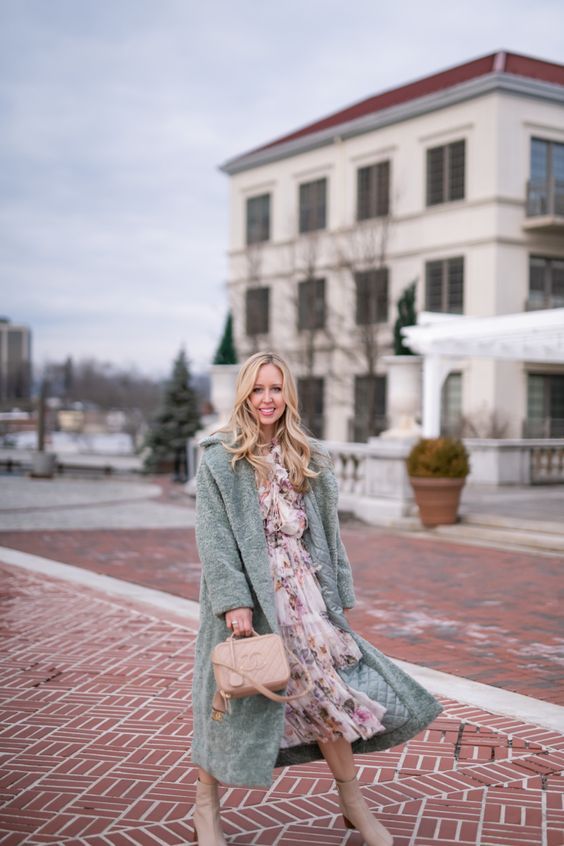 Stílusiskola: így viseld ősszel a zsályazöld színt - DIVAT&STÍLUS - Stílusiskola - 