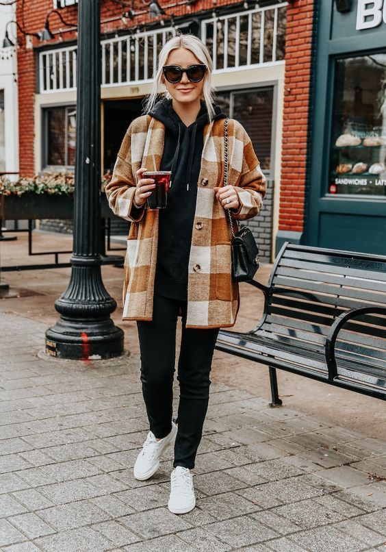 Stílusiskola: idén így viselj  kockás kabátokat - DIVAT&STÍLUS - Stílusiskola - divat, kabát, kockás kabát, ősz, stílus, 