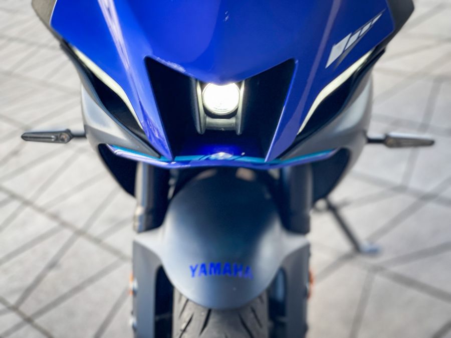 Sportmotor az útra – Yamaha R7 - STYLENEWS - Mobility - 2022 yamaha r7 teszt, r7 yamaha, yamaha r7 teszt, 