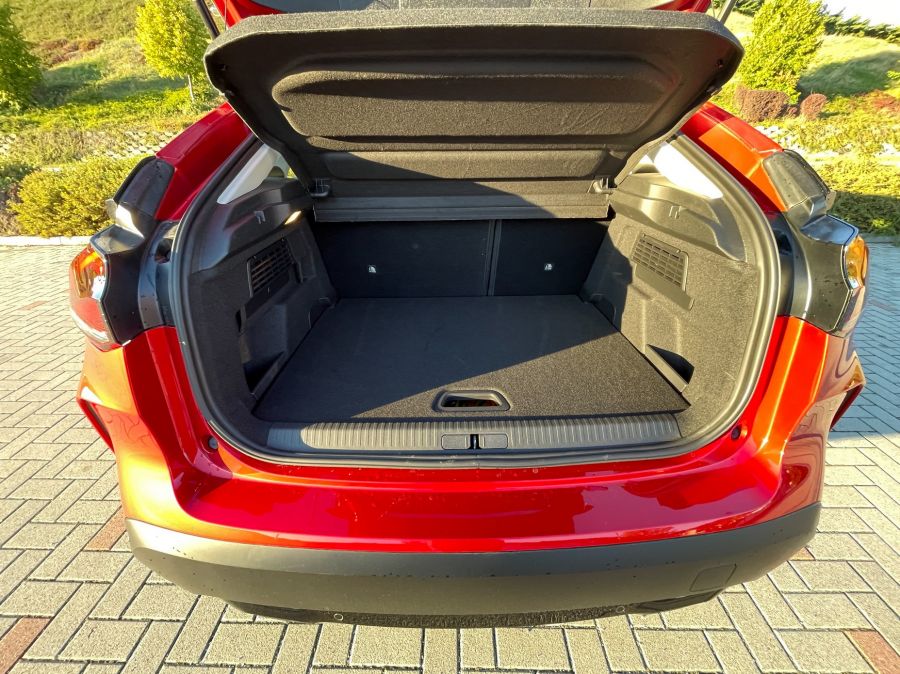 Egyedül a csapatban – CITROËN ë-C4 - STYLENEWS - Mobility - citroen c4 elektromos teszt, citroen e-c4 teszt, e-c4 citroen, e-c4 electric, elektromos C4 teszt, 