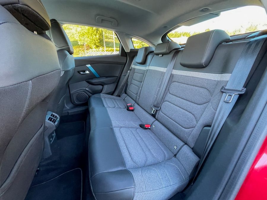 Egyedül a csapatban – CITROËN ë-C4 - STYLENEWS - Mobility - citroen c4 elektromos teszt, citroen e-c4 teszt, e-c4 citroen, e-c4 electric, elektromos C4 teszt, 