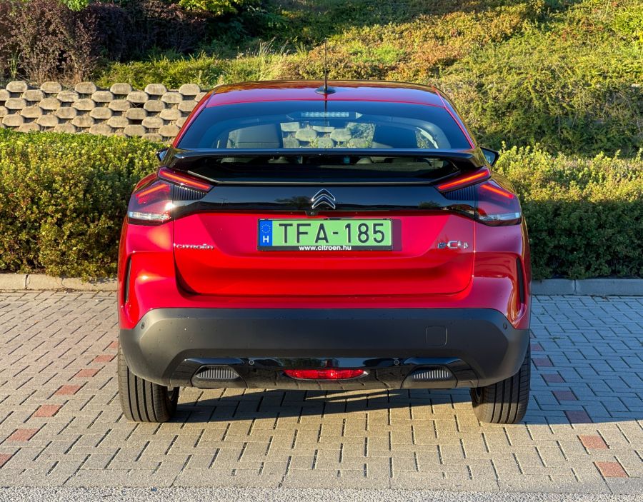 Egyedül a csapatban – CITROËN ë-C4 - STYLENEWS - Mobility - citroen c4 elektromos teszt, citroen e-c4 teszt, e-c4 citroen, e-c4 electric, elektromos C4 teszt, 