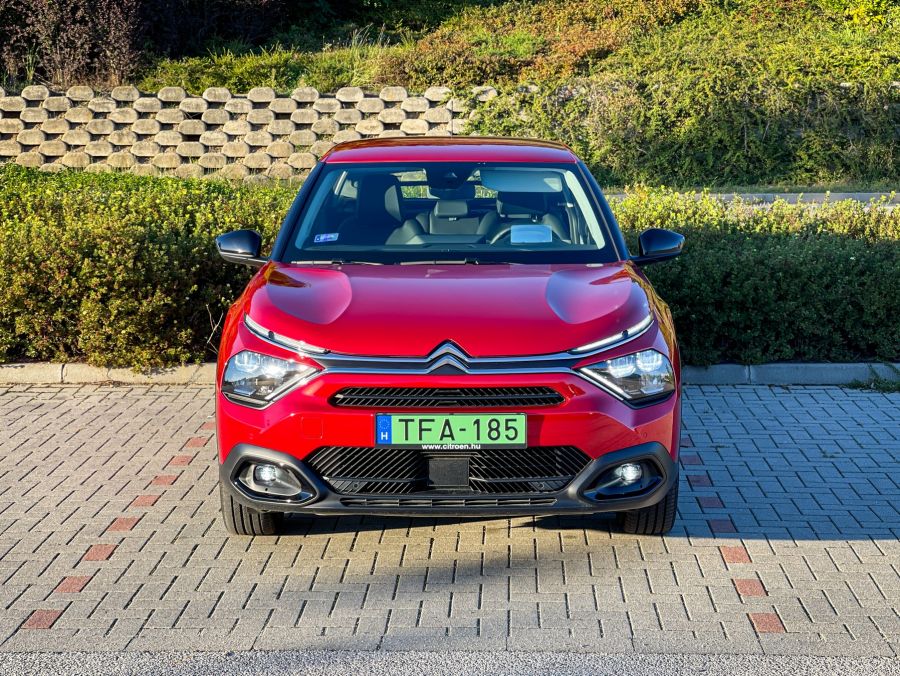 Egyedül a csapatban – CITROËN ë-C4 - STYLENEWS - Mobility - citroen c4 elektromos teszt, citroen e-c4 teszt, e-c4 citroen, e-c4 electric, elektromos C4 teszt, 