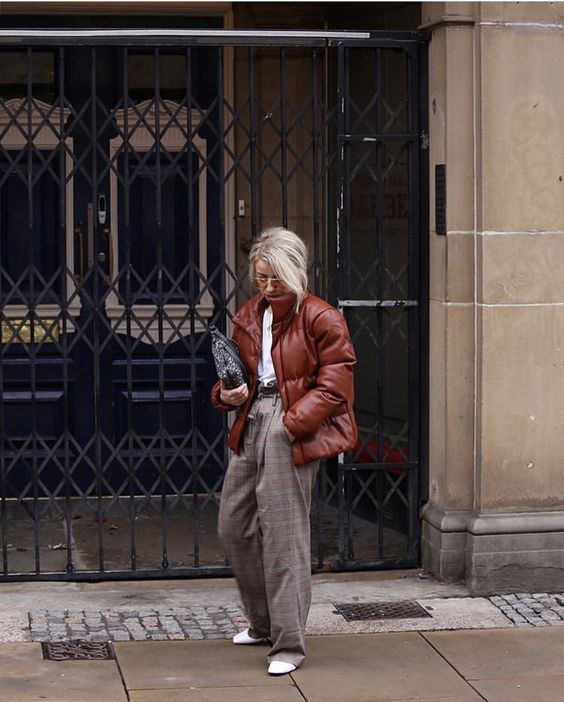 Stílusiskola: így viselj pufidzsekiket idén ősszel - DIVAT&STÍLUS - Stílusiskola - divat, outfit, ősz, pufidzseki, stílus, 