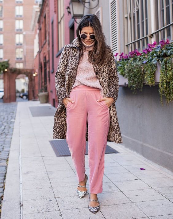 Stílusiskola: így viselj rózsaszínt ősszel - DIVAT&STÍLUS - Stílusiskola - divat, outfit, rózsaszín, stílus, 
