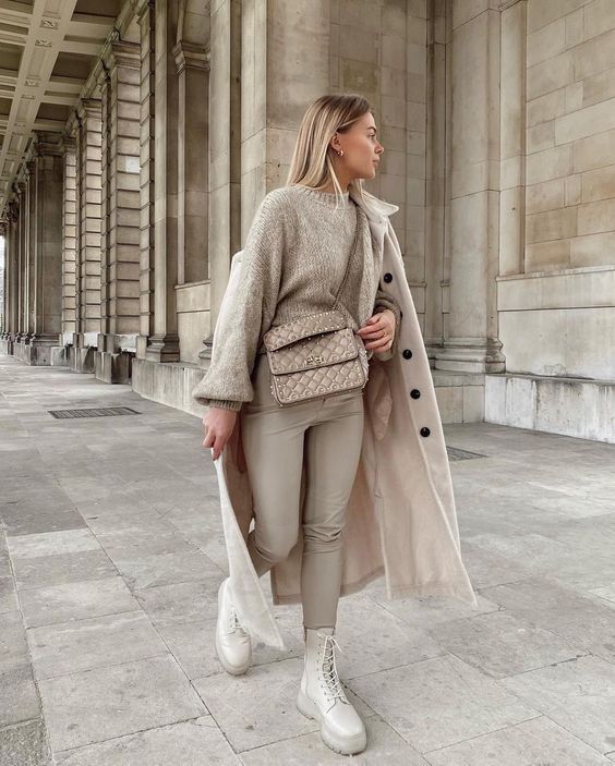 Stílusiskola: így viseld ősszel a nude színt - DIVAT&STÍLUS - Stílusiskola - 