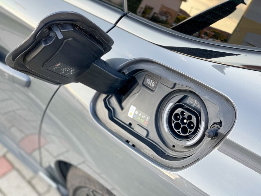 Sportkombi Peugeot módra – Peugeot 508 SW PSE PHEV - STYLENEWS - Mobility - 508 peugeot, 508 pse, 508 sw pse teszt, Peugeot 508 sw, Peugeot 508 sw PSE PHEV teszt, Peugeot pse teszt, 