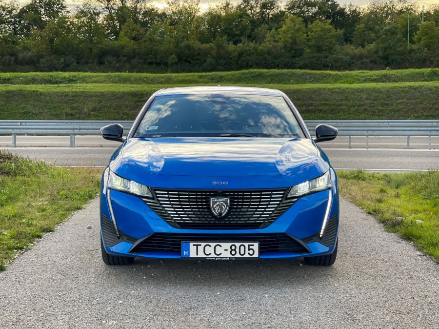 Egy – Kettő - Három – Peugeot 308 1.2 Puretech Allure - STYLENEWS - Mobility - 2022 308 1.2 teszt, 2022 Peugeot 308 benzin teszt, 308 peugeot, 308 teszt, peugeot 308, Peugeot 308 1%2C2 allure teszt, 