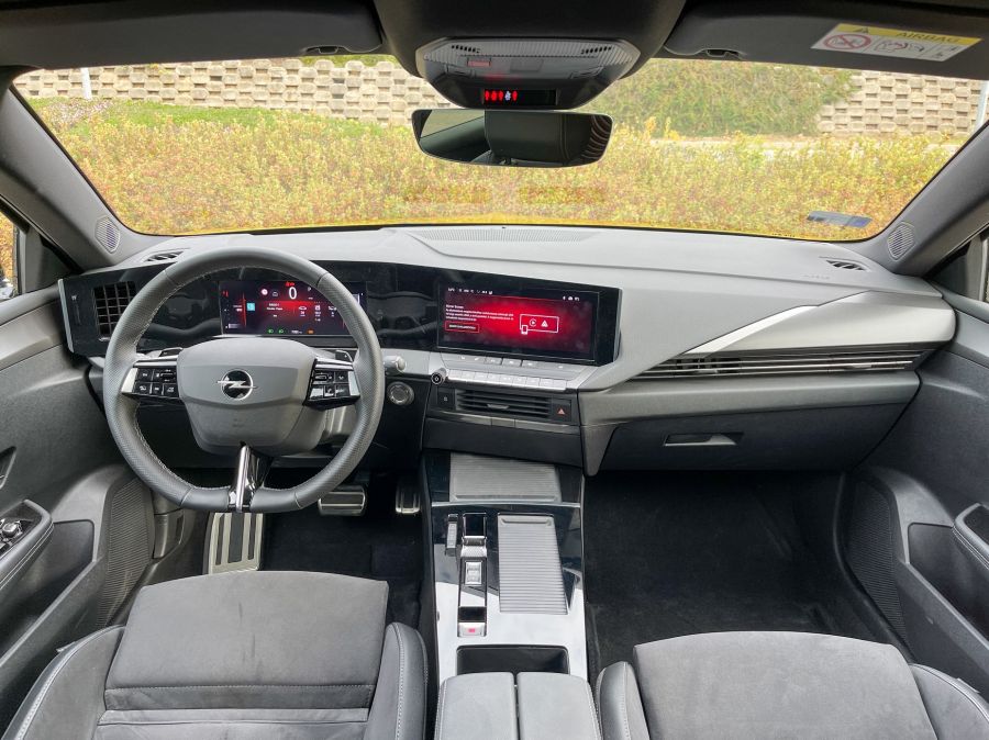 Per ardua ad astra / göröngyös út a csillagokig – Opel Astra 1.2 GS Line - STYLENEWS - Mobility - 2022 astra 1.2 gs line teszt, 2022 Opel Astra L teszt, Astra 1.2 gs line teszt, Astra GS Line teszt, astra l, opel astra, 