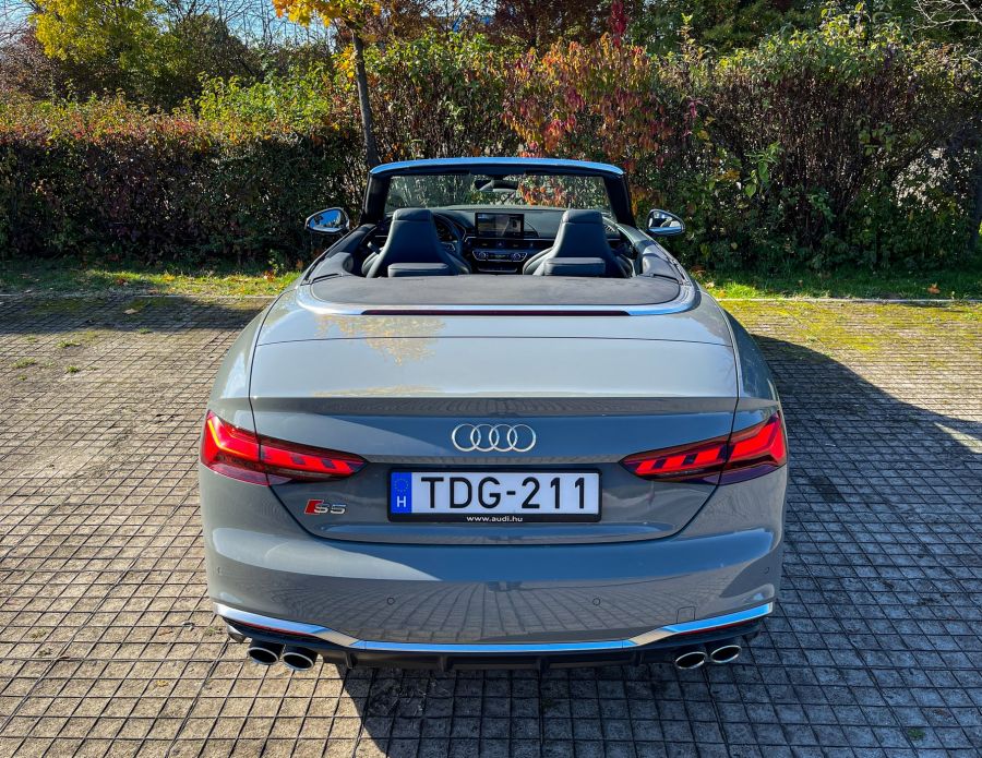 Sportosság és szabadság – Audi S5 Cabriolet TFSI quattro tiptronic - STYLENEWS - Mobility - Audi A5 Cabriolet quattro tiptronic teszt, Audi S5 cabrió teszt, Audi S5 Cabriolet teszt, Audi S5 teszt, s5 audi, 