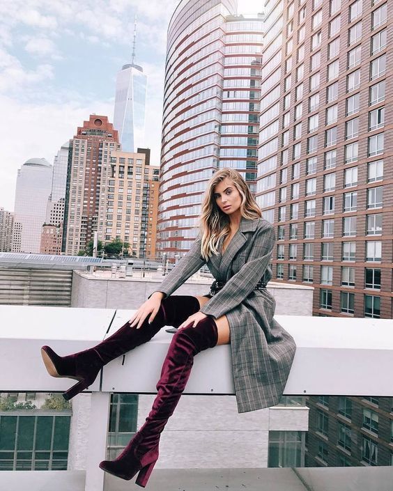 Stílusiskola: így viselj ősszel combcsizmákat - DIVAT&STÍLUS - Stílusiskola - 