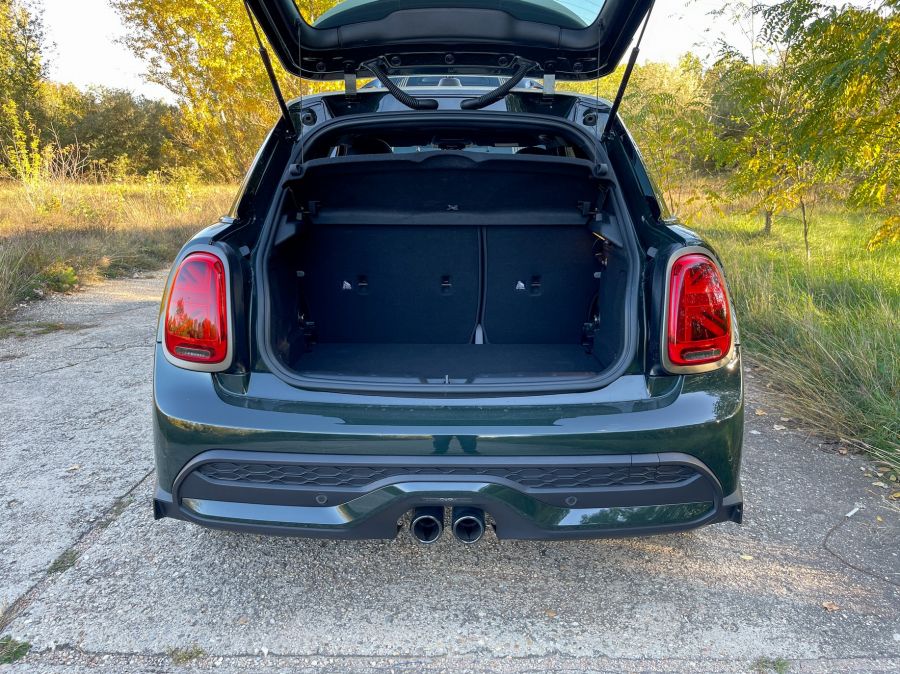 Élményekkel zsúfolva – Mini Cooper S 5 ajtós Resolute Edition - STYLENEWS - Mobility - 2022 Mini Cooper S teszt, 2022 Mini teszt, mini cooper, Mini Cooper S Resolute Edition teszt, Mini cooper S teszt, 