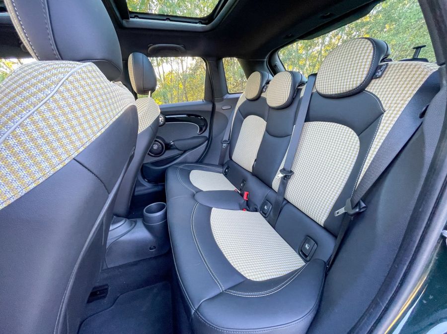 Élményekkel zsúfolva – Mini Cooper S 5 ajtós Resolute Edition - STYLENEWS - Mobility - 2022 Mini Cooper S teszt, 2022 Mini teszt, mini cooper, Mini Cooper S Resolute Edition teszt, Mini cooper S teszt, 