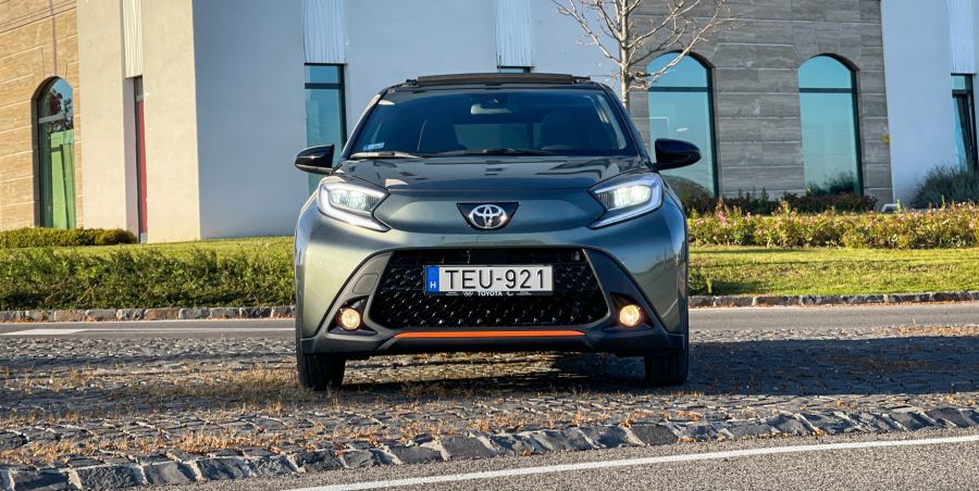 Vehetnék nagyobbat, talán jobbat is, de nekem ez kell – Toyota Aygo X Limited JBL Canvas - STYLENEWS - Mobility - aygo, aygo x, aygo x teszt, Toyota Ago X Limited JBL Canvas teszt, toyota Aygo x, 