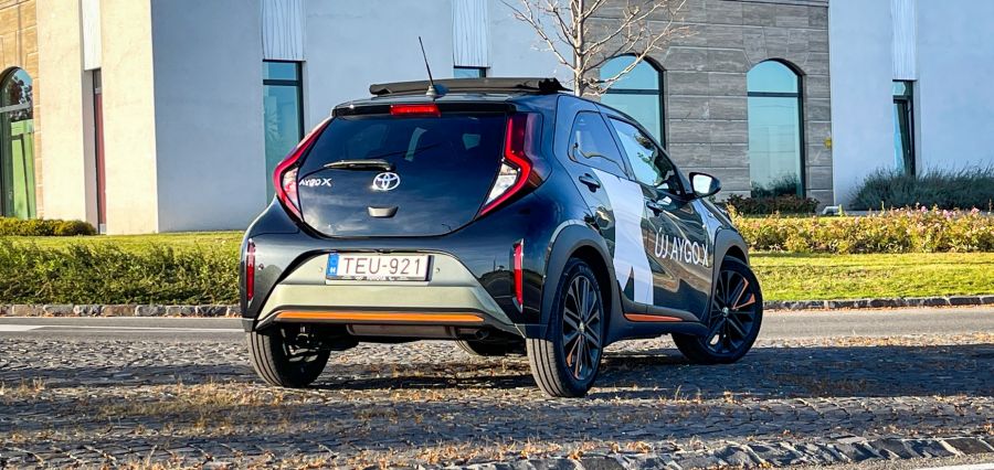 Vehetnék nagyobbat, talán jobbat is, de nekem ez kell – Toyota Aygo X Limited JBL Canvas - STYLENEWS - Mobility - aygo, aygo x, aygo x teszt, Toyota Ago X Limited JBL Canvas teszt, toyota Aygo x, 
