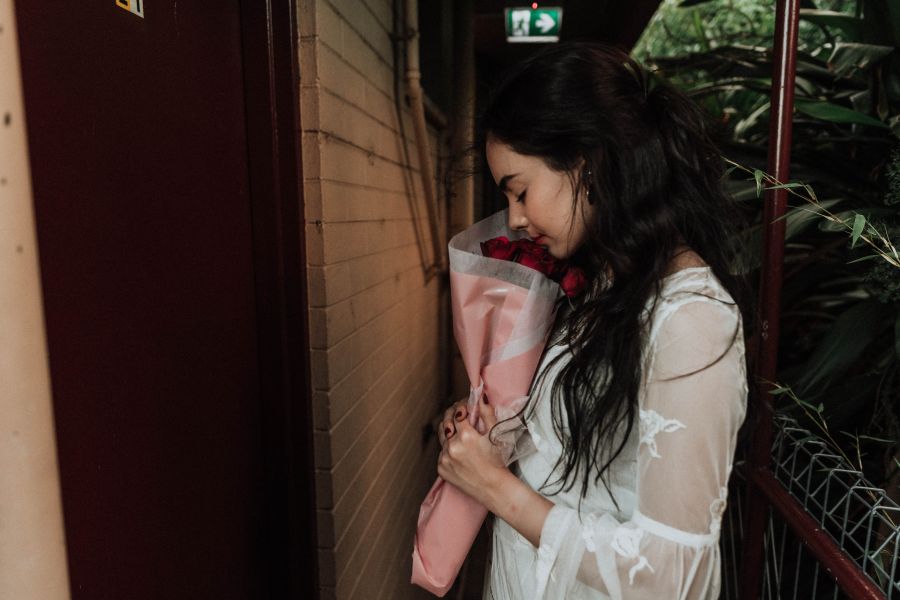 Minden erős nő valaha egy sebzett kislány volt - KERESD A NŐT  - Fesztelen mindennapok - 