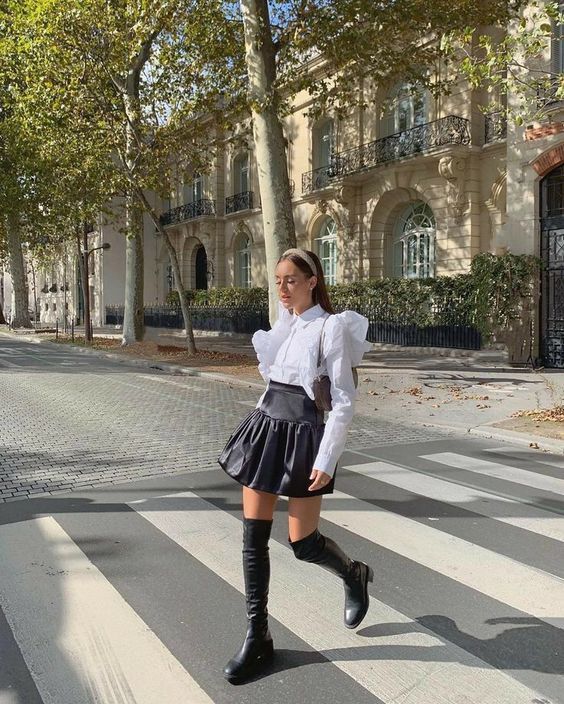 Stílusiskola: így viselj fekete miniszoknyákat - DIVAT&STÍLUS - Stílusiskola - divat, fekete, miniszoknya, outfit, ősz, stílus, 