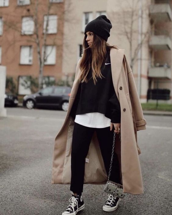 Stílusiskola: téli outfitek sportcipővel - DIVAT&STÍLUS - Stílusiskola - divat, outfit, sportcipő, stílus, tél, 