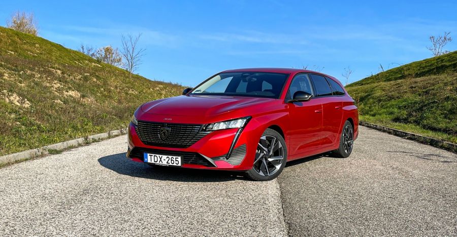 Nagyobb helyre fel és ne unatkozz!  – Peugeot 308 SW 1.2 Allure - STYLENEWS - Mobility - 2022 Peugeot 308 sw 1.2 Allure teszt, 308 kombi teszt, 308 peugeot, 308 sw benzin teszt, 308 sw peugeot, 