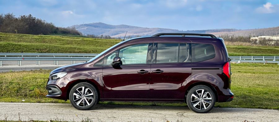 Akinek az inge pont az nem veszi magára – Mercedes-Benz T-osztály T180d - STYLENEWS - Mobility - mercedes benz, Mercedes Benz T osztály teszt, Mercedes benz t180d teszt, Mercedes T180d teszt, t180 d teszt, t180 mercedes, 