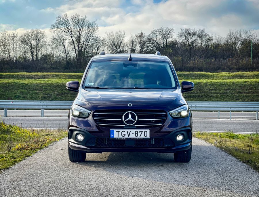 Akinek az inge pont az nem veszi magára – Mercedes-Benz T-osztály T180d - STYLENEWS - Mobility - mercedes benz, Mercedes Benz T osztály teszt, Mercedes benz t180d teszt, Mercedes T180d teszt, t180 d teszt, t180 mercedes, 