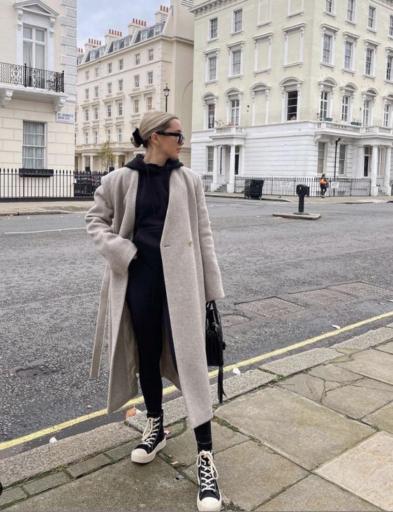 Stílusiskola: így viselj hosszú kabátokat - DIVAT&STÍLUS - Stílusiskola - divat, hosszú kabát, kabát, outfit, stílus, tél, 