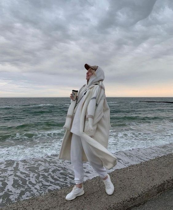 Stílusiskola: 10 outfit, amiben nem fog zavarni, hogy hideg van - DIVAT&STÍLUS - Stílusiskola - divat, hideg, outfit, stílus, tél, 