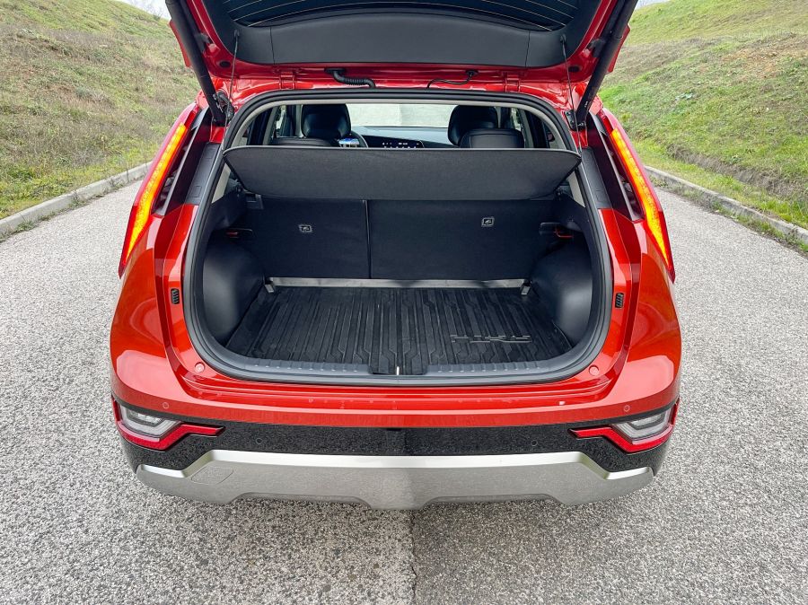 Nem csak a zöld rendszámé a világ – Kia Niro Hybrid Platinum - STYLENEWS - Mobility - 2022 Kia Niro teszt, kia niro, Kia Niro 2022, Kia Niro Hybrid Platinum teszt, Niro hibrid teszt, Niro hybrid teszt, 