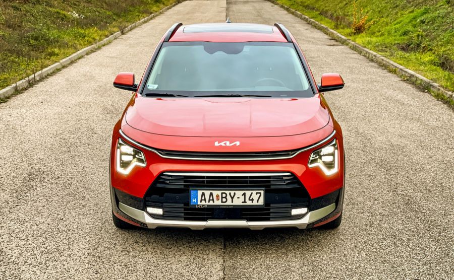 Nem csak a zöld rendszámé a világ – Kia Niro Hybrid Platinum - STYLENEWS - Mobility - 2022 Kia Niro teszt, kia niro, Kia Niro 2022, Kia Niro Hybrid Platinum teszt, Niro hibrid teszt, Niro hybrid teszt, 