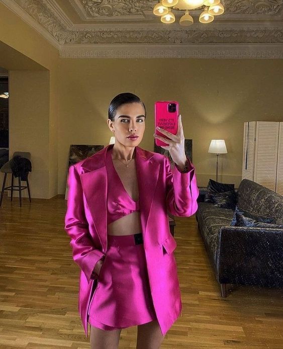 Stílusiskola: rózsaszín outfit ötletek szilveszterre - DIVAT&STÍLUS - Stílusiskola - divat, outfit, rózsaszín, stílus, szilveszter, 