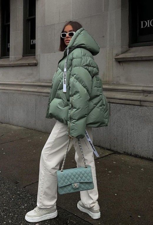 Stílusiskola: így viseld télen a csodás zsályazöld színt - DIVAT&STÍLUS - Stílusiskola - stílusiskola, 