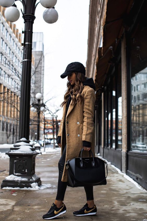 Stílusiskola: így viselj télen sportcipőket - DIVAT&STÍLUS - Stílusiskola - divat, outfit, sportcipő, stílus, tél, 