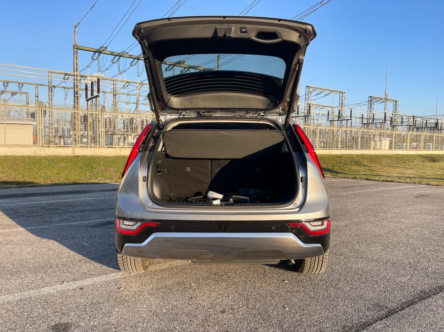 What else – Kia Niro PHEV Platinum - STYLENEWS - Mobility - 2022 Niro plug-in hybrid, Kia Niro PHEV platinum teszt, Kia Niro PHEV teszt, Kia Niro teszt, niro kia, 