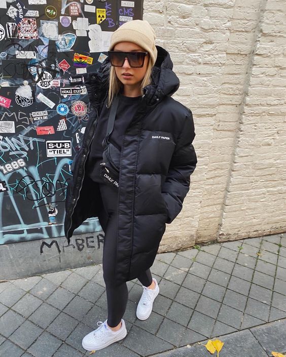 Stílusiskola: Így viseld télen a fekete pufi kabátot - DIVAT&STÍLUS - Stílusiskola - kabátok, pufi kabát, stílusiskola, 