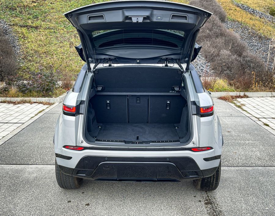 A korona legkisebb gyémántja – Range Rover Evoque 2.0P R-Dynamic HSE - STYLENEWS - Mobility - Evoque benzin teszt, Evoque petrol teszt, evoque teszt, Range Evoque 2.0P R-Dynanic  HSE teszt, range rover evoque, Range Rover Evoque 2.0 benzin teszt, Range Rover teszt, Range teszt, 