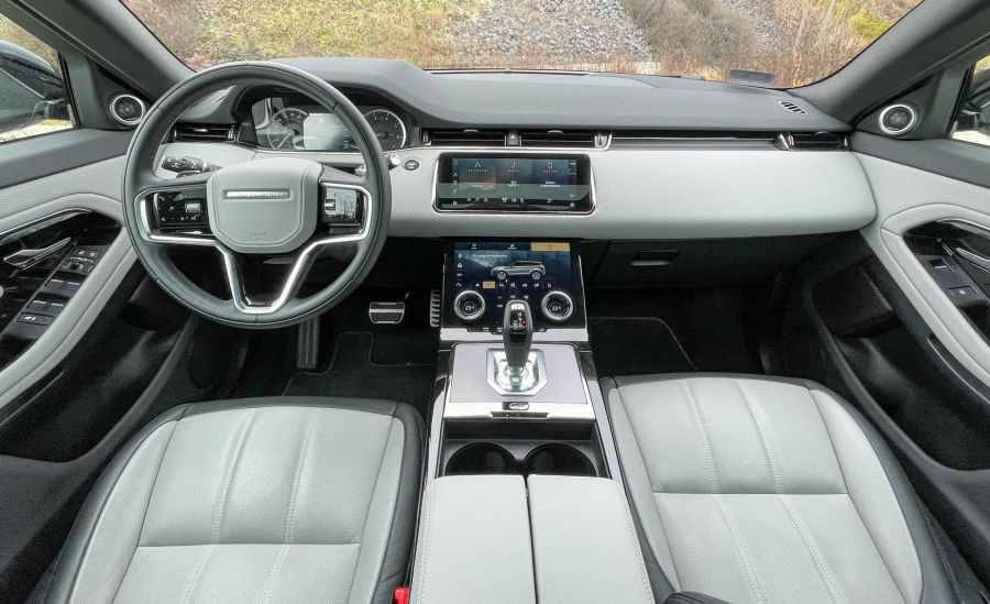 A korona legkisebb gyémántja – Range Rover Evoque 2.0P R-Dynamic HSE - STYLENEWS - Mobility - Evoque benzin teszt, Evoque petrol teszt, evoque teszt, Range Evoque 2.0P R-Dynanic  HSE teszt, range rover evoque, Range Rover Evoque 2.0 benzin teszt, Range Rover teszt, Range teszt, 