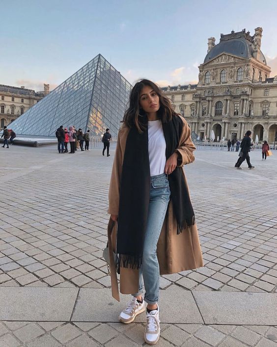 Stílusiskola: Bézs kabátok - a szezon kedvencei - DIVAT&STÍLUS - Stílusiskola - bézs szín, stílusiskola, 