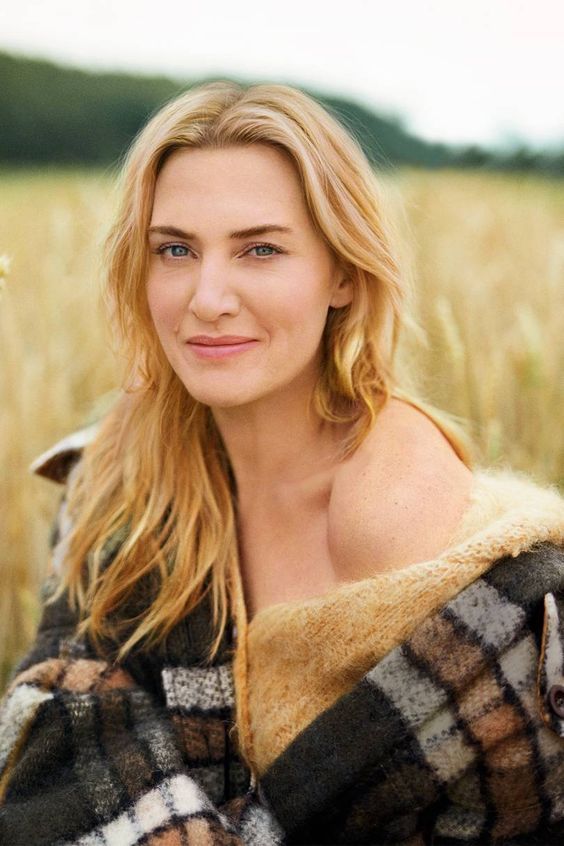 'Ugyanúgy nézek ki, mint bárki, aki az utcán sétál.' - Inspiráló gondolatok Kate Winslettől - STYLENEWS - Aktuális - idézetek, kate winslet, önszeretet, 