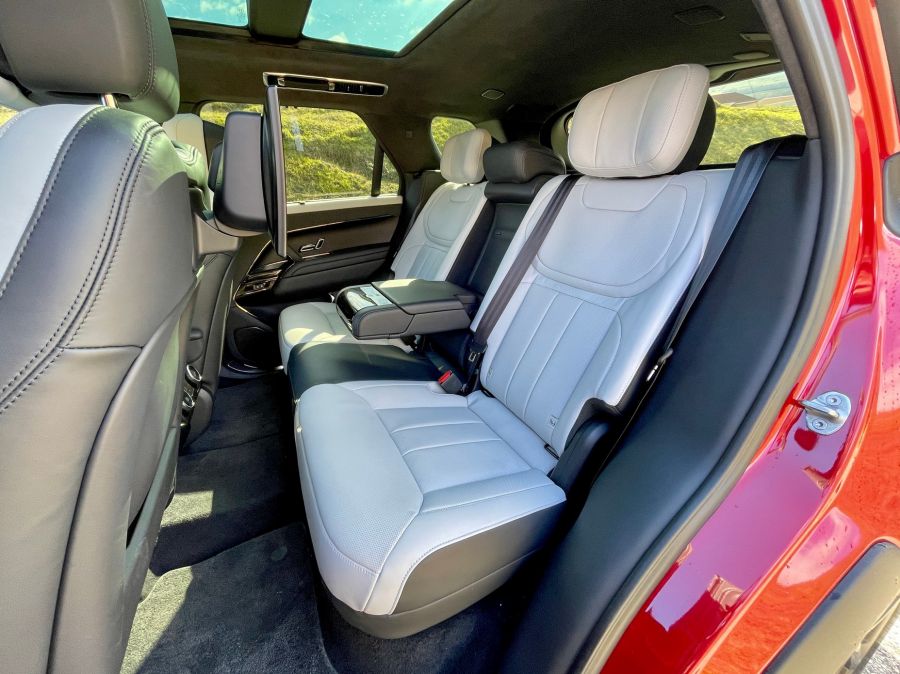 A nyugalom szigete – Range Rover Sport PHEV Autobiography - STYLENEWS - Mobility - 2023 range rover sport teszt, 2023 range sport plug-in hybrid teszt, range rover sport, range rover sport phev teszt, 