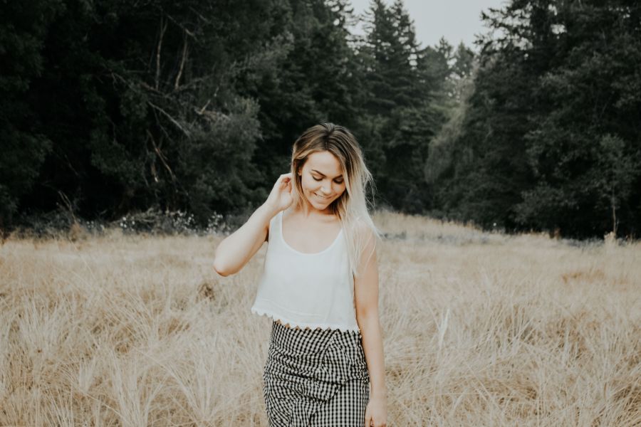 Emeld fel a fejed és tudd, hogy te is elég jó vagy - KERESD A NŐT  - Lélekhangok - bíztató, életszemlélet, érzések, motiváló, 