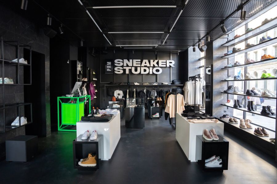 Az ANSWEAR hatalmasat lép a Sneakerstudio és a PRM márkák felvásárlásával - DIVAT&STÍLUS - Hírek  - answear, stílus, 