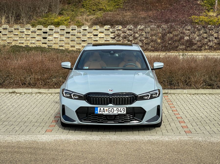 Maradj mindig fiatal – BMW 330i - STYLENEWS - Mobility - 2023 BMW 330i teszt, BMW 3, BMW 330i, BMW g20 facelift, új BMW 3 teszt, 