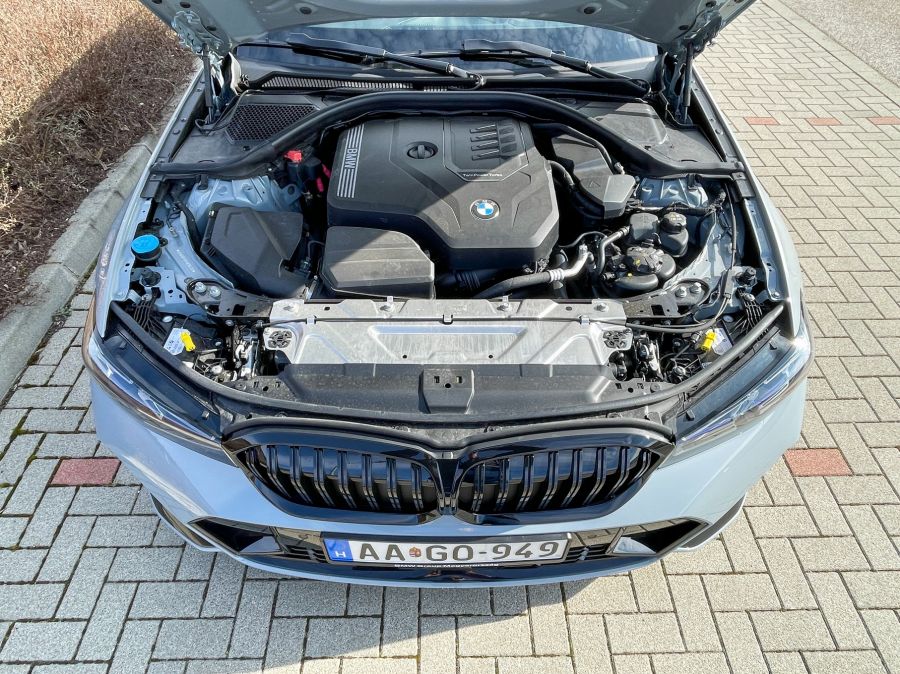 Maradj mindig fiatal – BMW 330i - STYLENEWS - Mobility - 2023 BMW 330i teszt, BMW 3, BMW 330i, BMW g20 facelift, új BMW 3 teszt, 