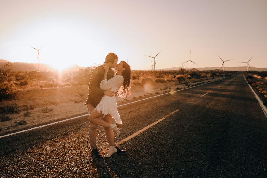 Vajon érdemes-e csókolózni az első randevún? - KERESD A NŐT  - Fesztelen mindennapok - ismerkedés, randevú, randi, 