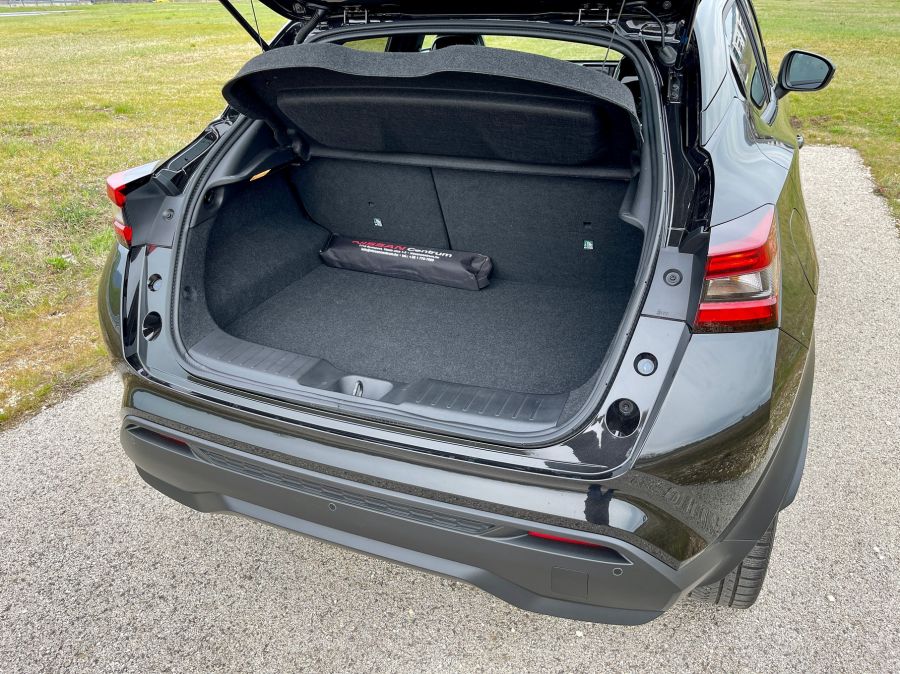 Ráció és emóció – Nissan Juke 1,6 HEV Tekna - STYLENEWS - Mobility - 2023 Nissan Juke hybrid teszt, Hybrid Juke teszt, Nissan crossover teszt, Nissan Juke, Nissan Juke 1%2C6 HEV Tekna teszt, 