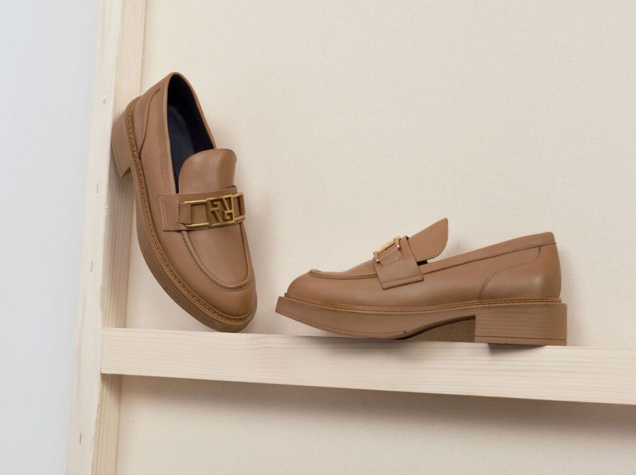 A legdivatosabb női mokaszinok a 2023-as tavaszi és nyári szezonban - DIVAT&STÍLUS -  - mokaszin, mokaszinok, női mokaszin, 