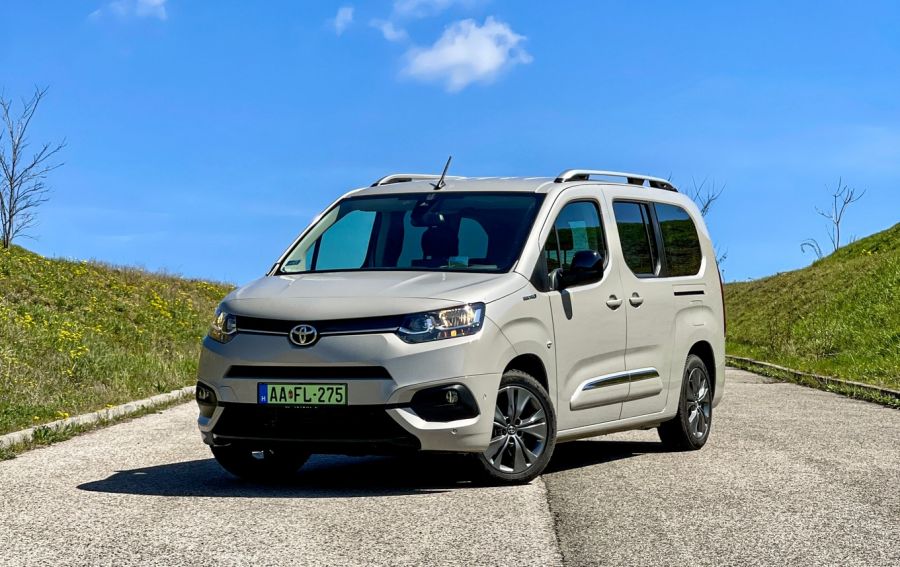 Az első elektromos Toyota – Toyota Proace City Verso EV Family - STYLENEWS - Mobility - 